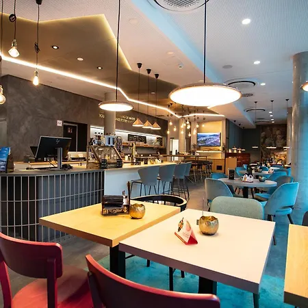 Ibis Styles מלון פורצהיים