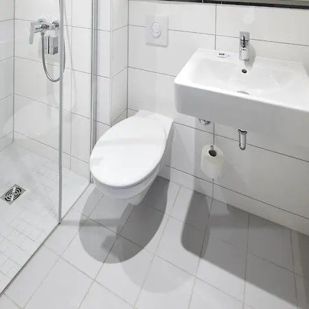 Ibis Styles פורצהיים