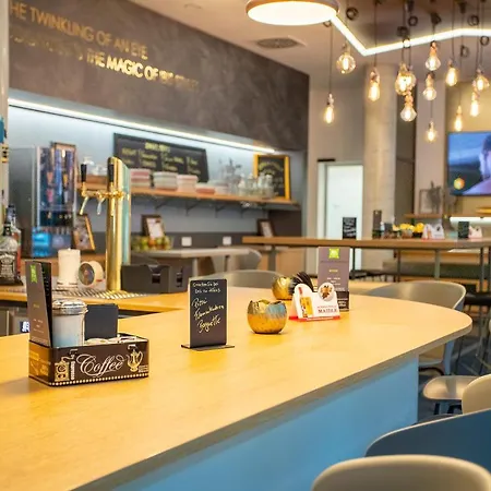 Ibis Styles פורצהיים
